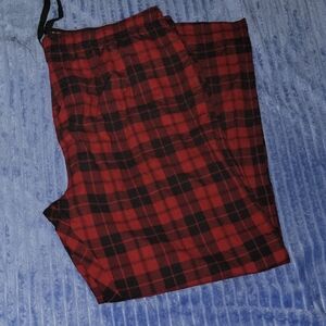 Hanes Red and Black Checkered Pajama Or Lounge Pants